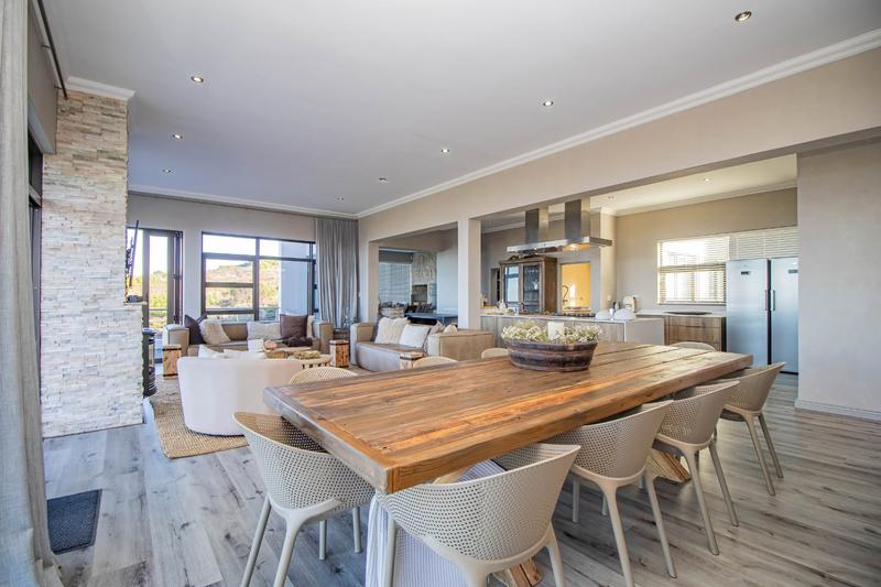 4 Bedroom Property for Sale in Pinnacle Point Golf Estate Western Cape
